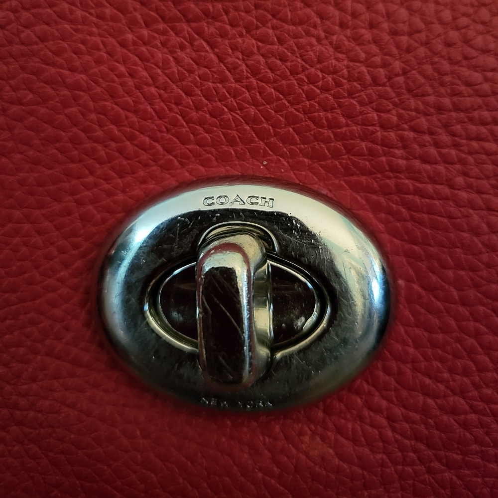 Authentic Coach Purse - Picture 9 of 9